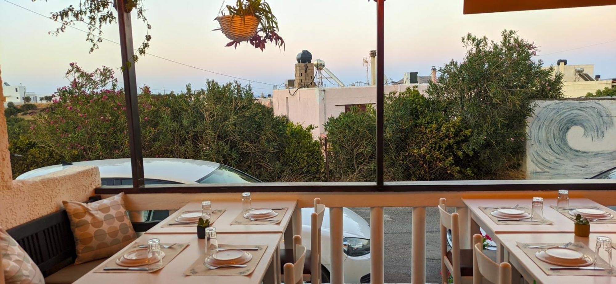 Knossos Apartments Palekastro Bagian luar foto